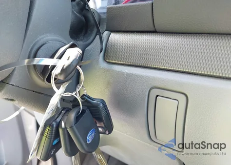 2005 Ford Freestar Ses z USA, uszkodzony, nr VIN 2FMZA57605BA14994